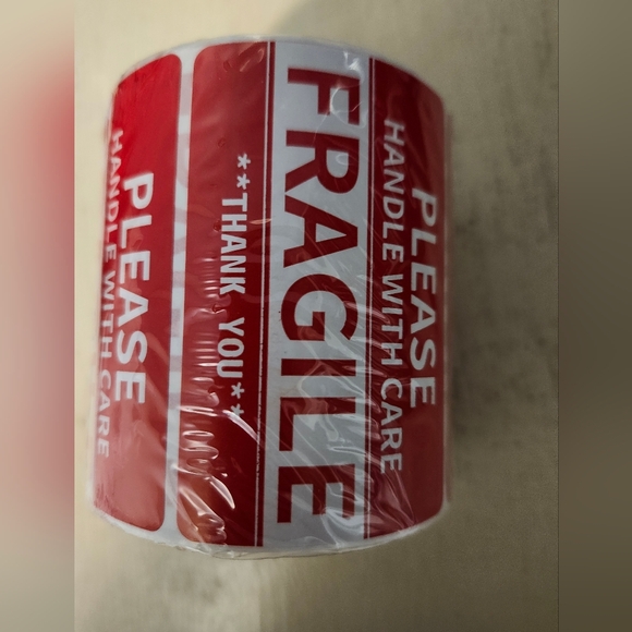 Fragile Stickers 3x2 Inch - 500 Count - Picture 2 of 3